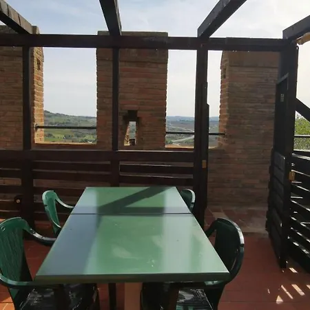 Ca La Terrazza - Dentro Il Borgo Storico Bed & Breakfast Gradara