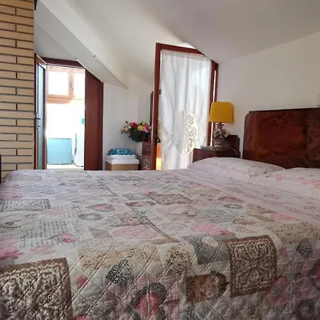 Ca La Terrazza - Dentro Il Borgo Storico 4* 그라다라