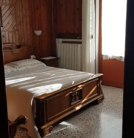 Ca La Terrazza - Dentro Il Borgo Storico 4* 그라다라