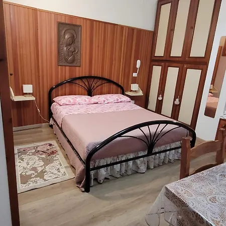 Nocleg ze śniadaniem Ca La Terrazza - Dentro Il Borgo Storico 4*