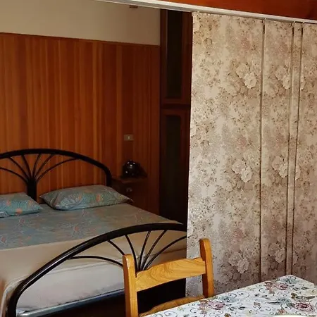 Ca La Terrazza - Dentro Il Borgo Storico 4*