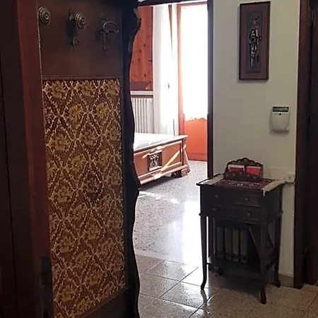 Ca La Terrazza - Dentro Il Borgo Storico 4*